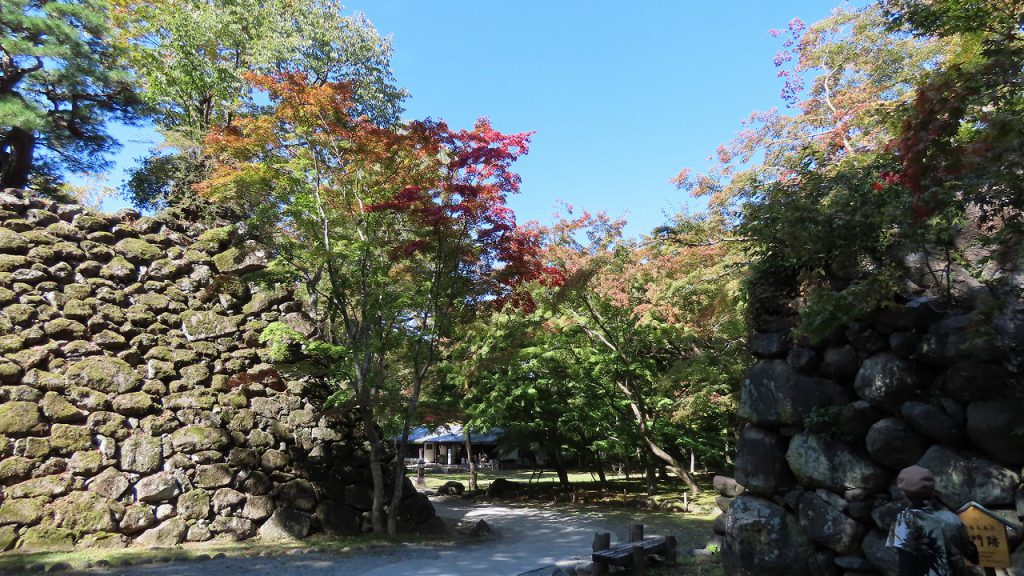 小諸市懐古園紅葉まつり